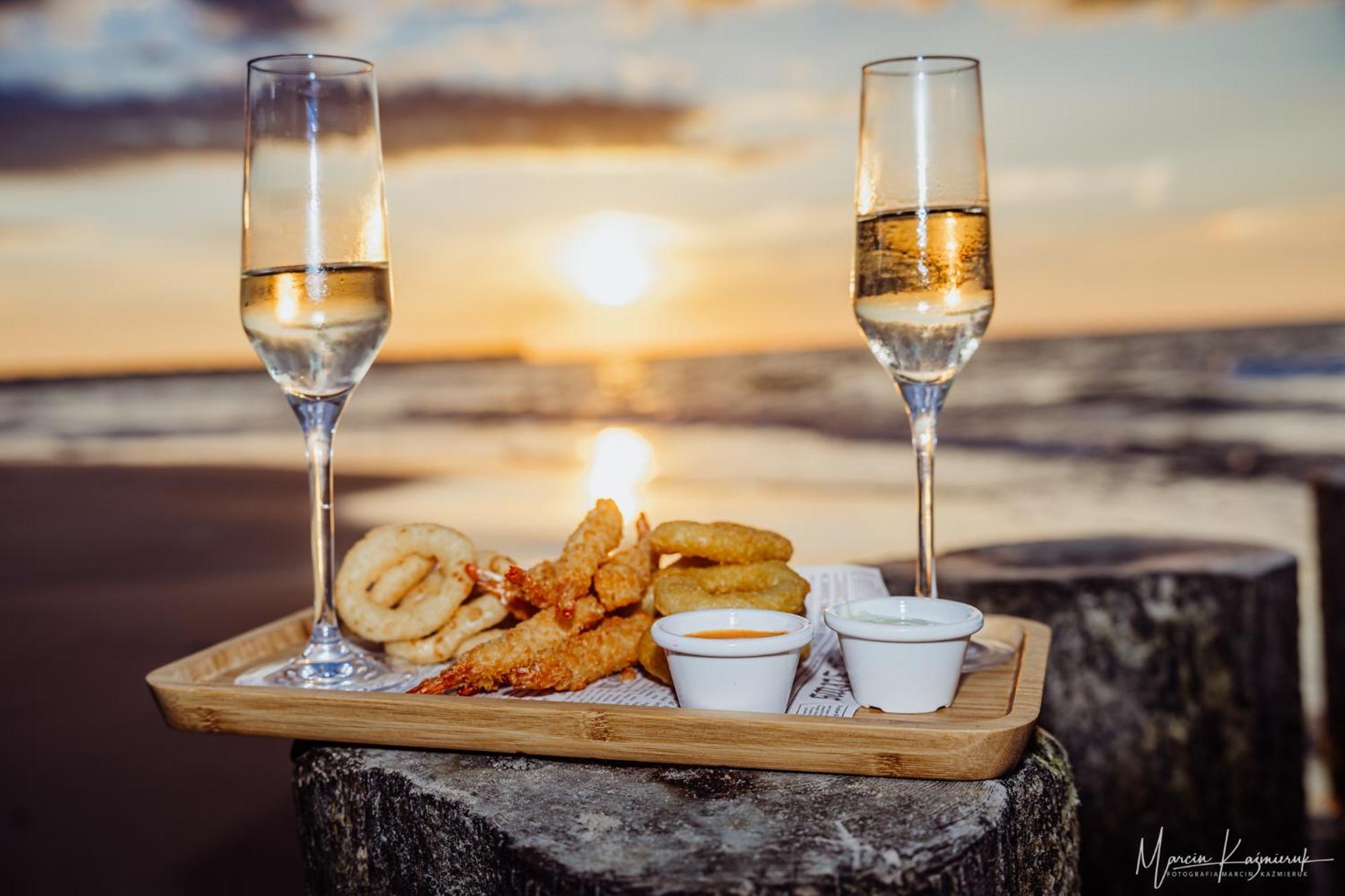 Cristal Bed & Breakfast Ustka Bagian luar foto