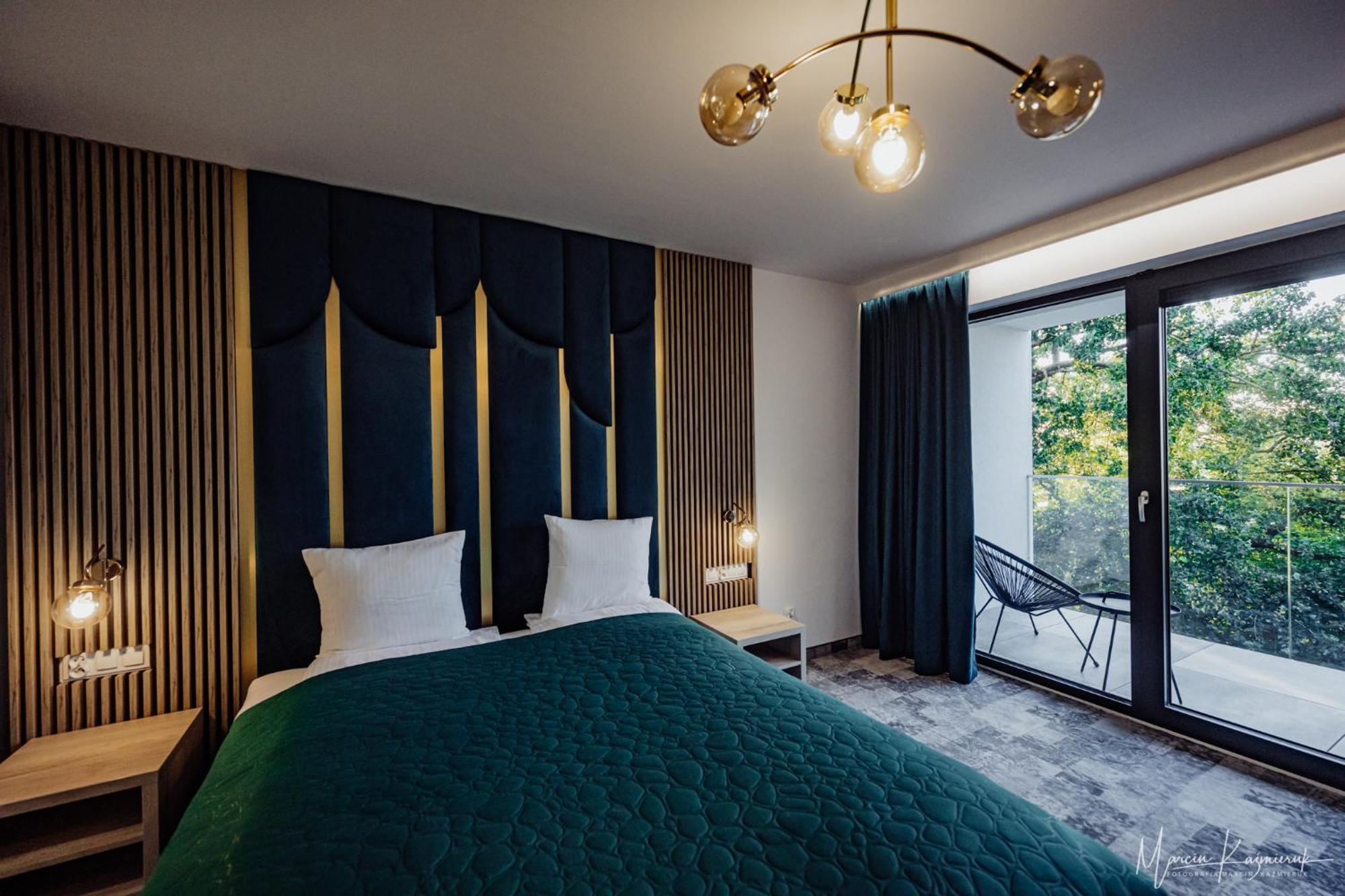 Cristal Bed & Breakfast Ustka Bagian luar foto