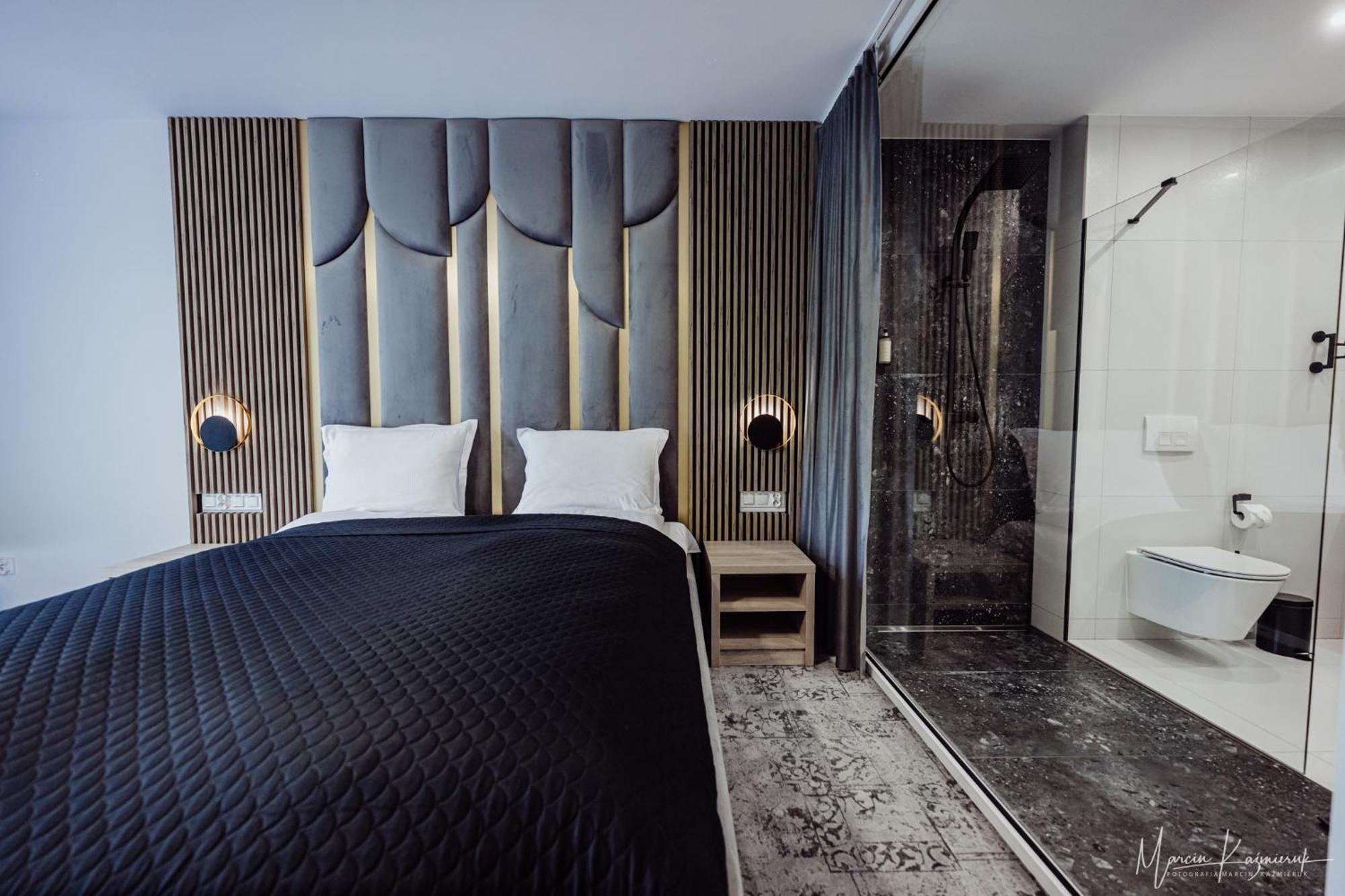 Cristal Bed & Breakfast Ustka Bagian luar foto