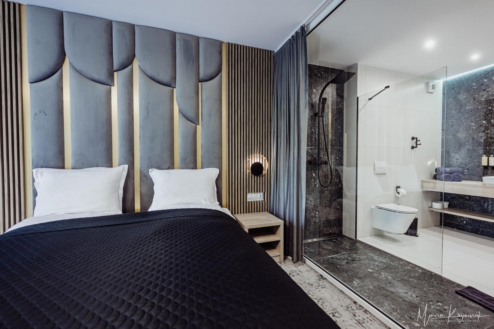 Cristal Bed & Breakfast Ustka Bagian luar foto