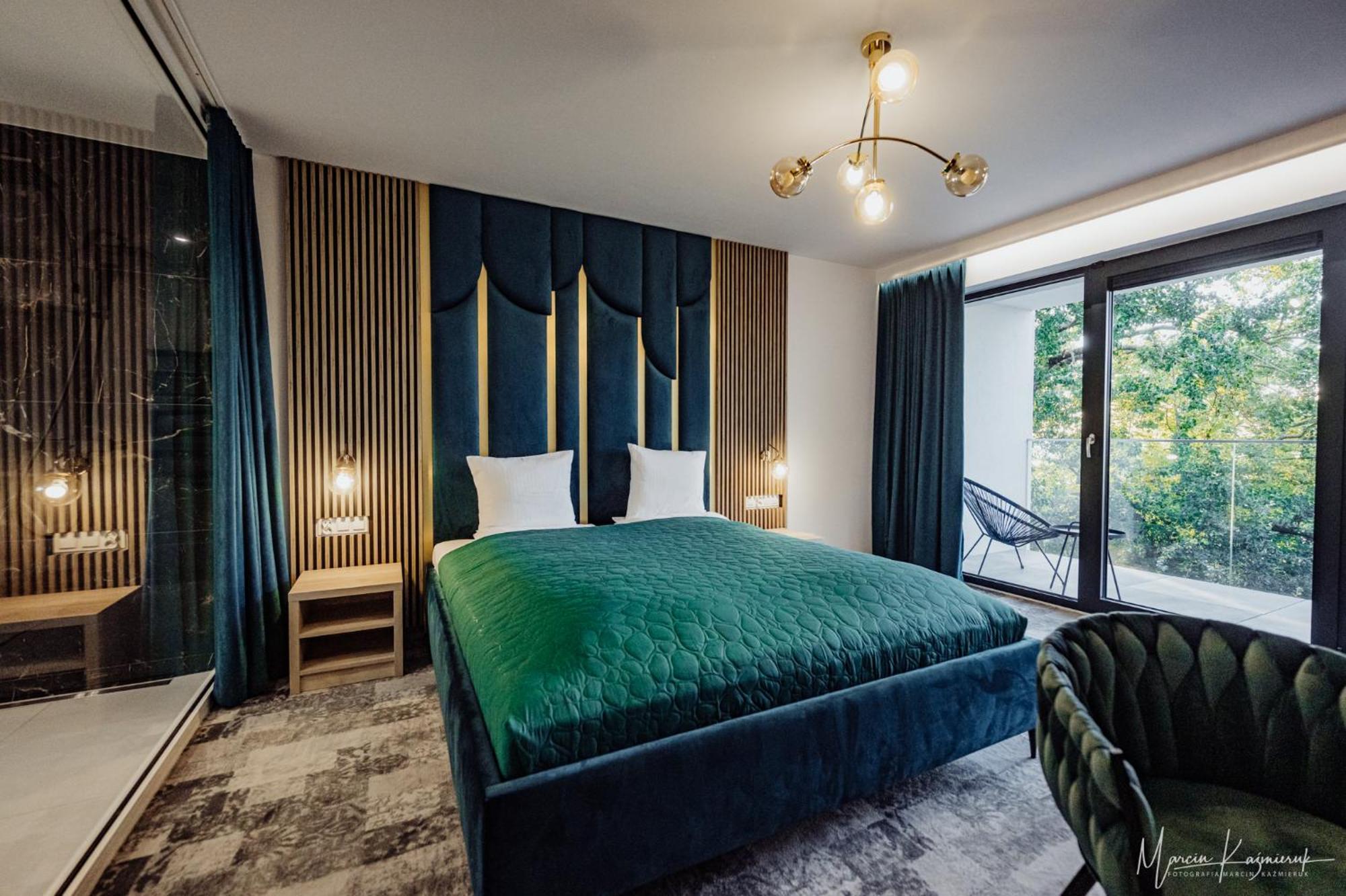 Cristal Bed & Breakfast Ustka Bagian luar foto