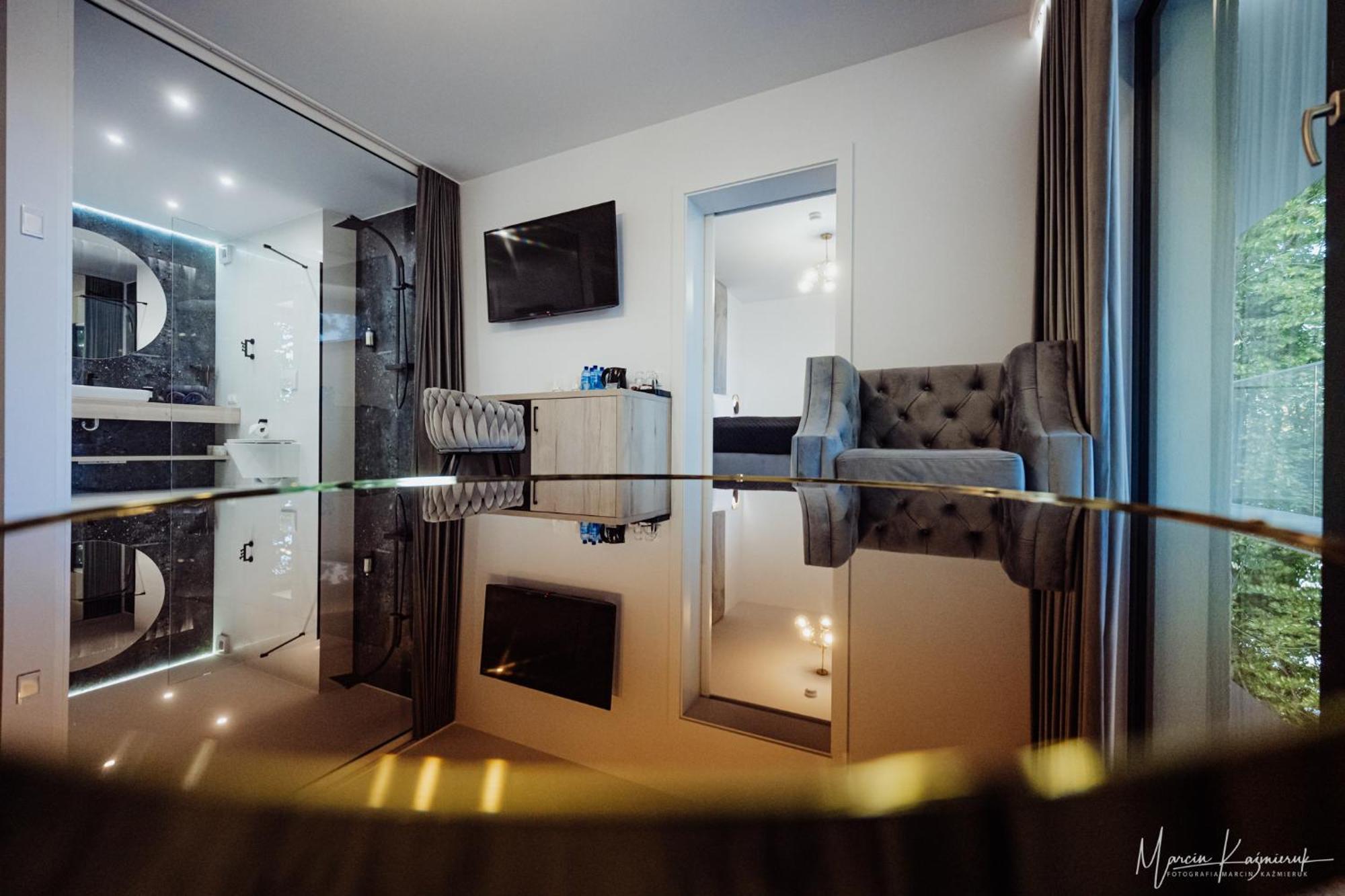 Cristal Bed & Breakfast Ustka Bagian luar foto