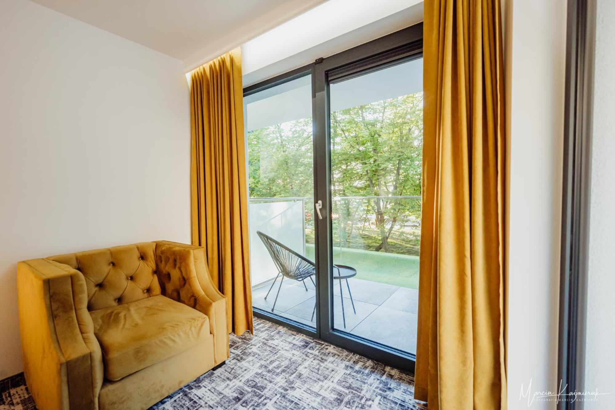 Cristal Bed & Breakfast Ustka Bagian luar foto